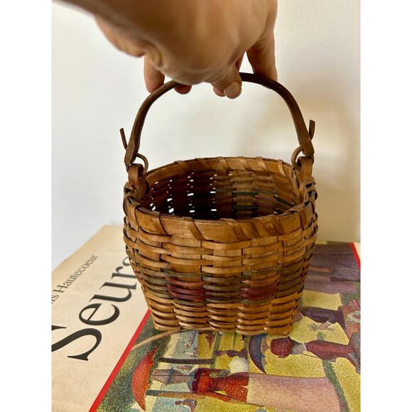 Primitive Antique Basket | Cottagecore Basket |1930's Basket, Signed - Picture 5 of 7